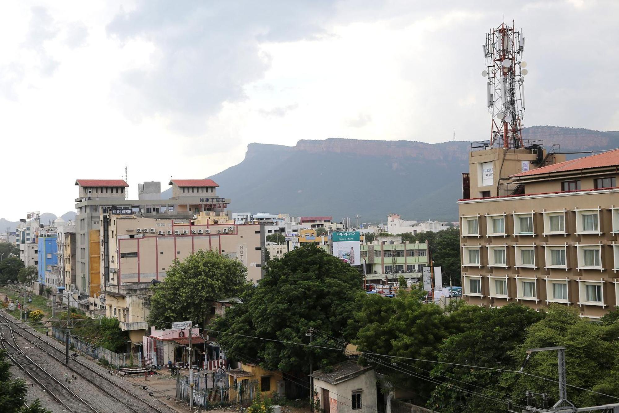 Collection O Poojith Residency Hotel Tirupati Kültér fotó